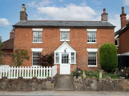 Bourne Cottage