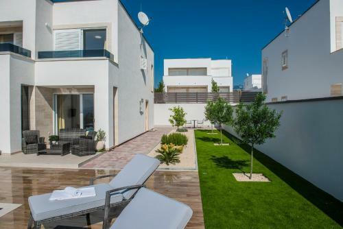Luxury Villas Royal II With Private Pool