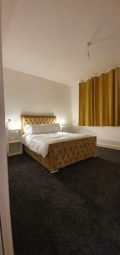 Hostal Fantastic Brand New Rooms