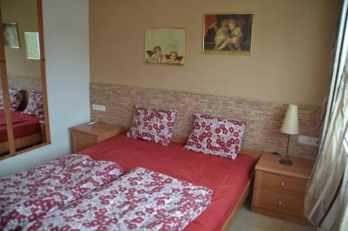 Semi Dettached Villa