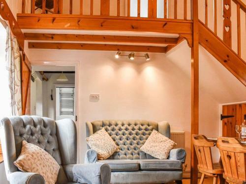 Bartlett's Barn- Uk38276