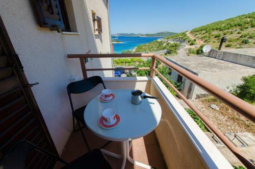Apartments Bilo