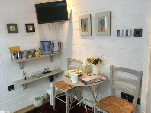 Bed & Breakfast Garden Studio