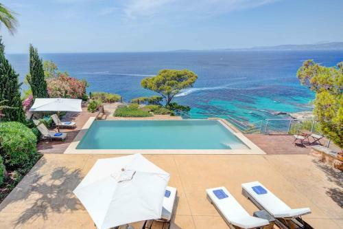 Villa Enfrente Del Mar Cerca de Badia Blava