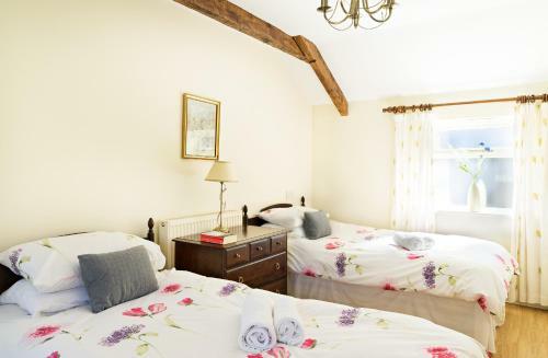 The Neuadd Cottages