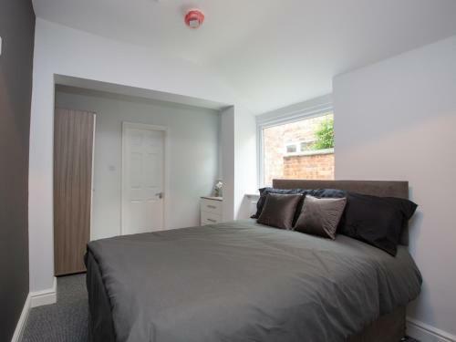 Hostal Townhouse @ 97 Ruskin Road Crewe