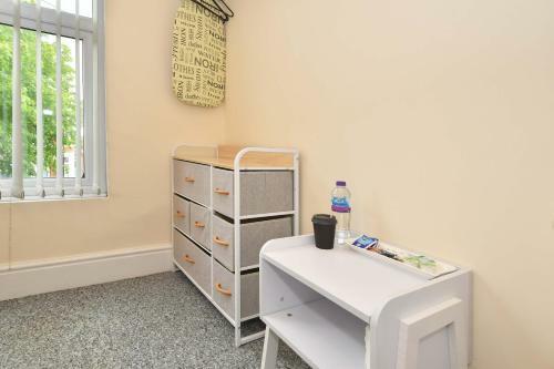 Townhouse @ 178 Ruskin Road Crewe