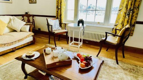 Sabine House - Waterside Historic Merchant House