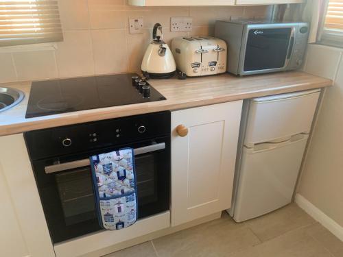 Dartmouth 2 Bed Detached Chalet 144