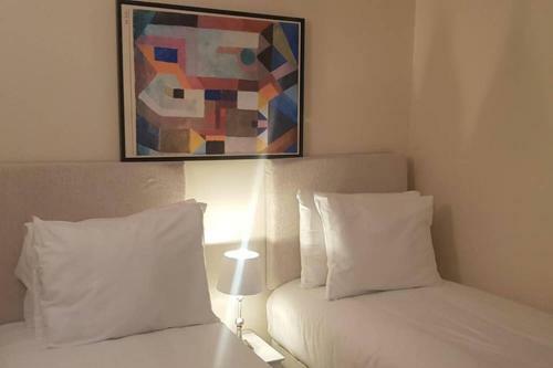 Royal House, Croydon With Netflix & Amazon Music