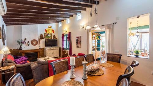 Casa Madre Tierra C�mpeta By Ruralidays