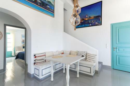 The Great Gatsby 6br Villa Overlooking Spetses Old Town