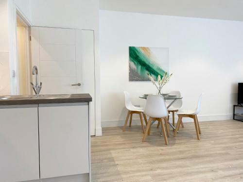 Fleets Height Apartment Ten