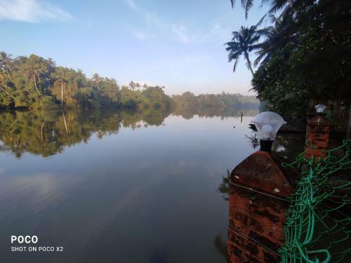 Heaven Homestay Lake View Home
