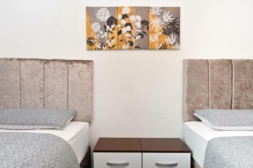 Luxury 2 Bedroom, 2 Bath Apartment, Prime Location