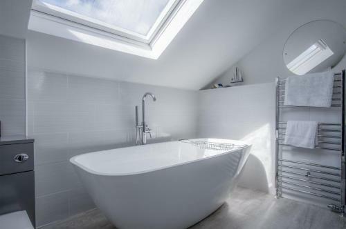 White Mill - 4 Bedroom Holiday Home - Lampeter Velfrey - Narberth