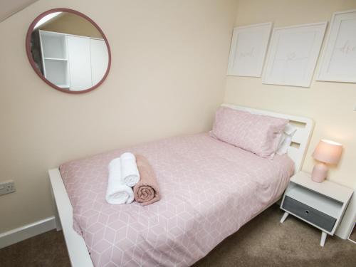 16 Cefn Cwmwd Cottages