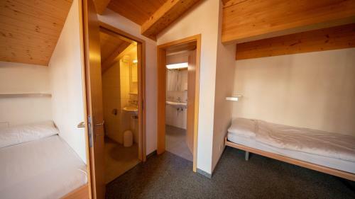 Hotel Sportchalet M�rren