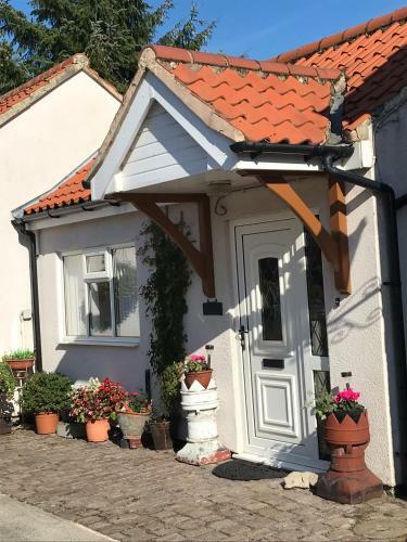 Acorn Cottage