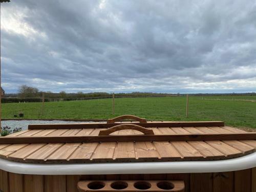 The Shepherds Retreat - Luxury Shepherds Hut