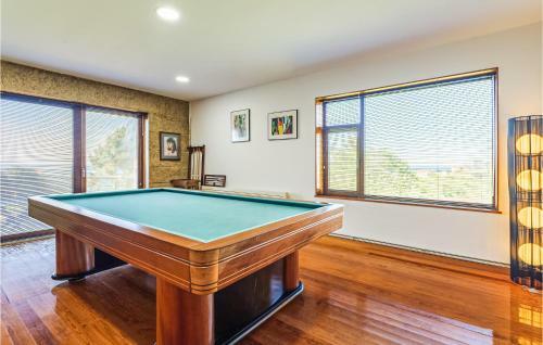 Nice Home In Noalla With Wifi And 3 Bedrooms