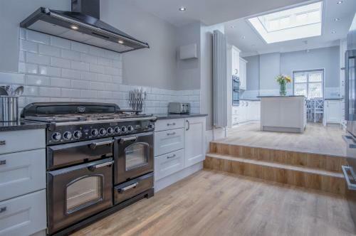 Penally Manor - Luxurious Manor House - Tenby