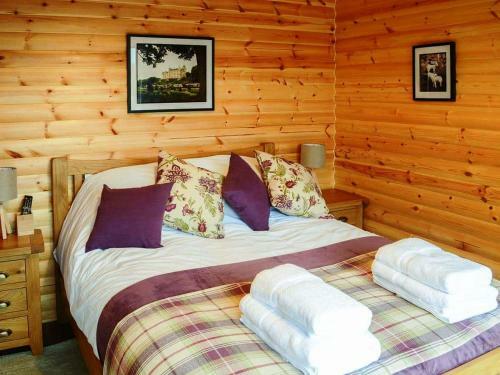 Red Kite & Osprey Lodges