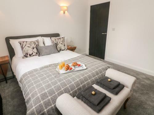 Whernside Lodge