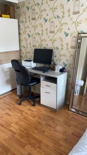 Deboard
