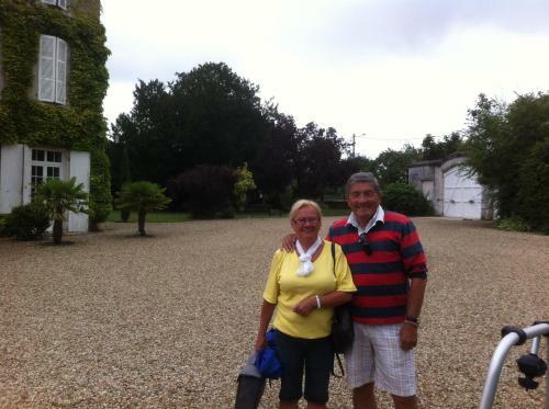 Bed & Breakfast Logis De Guitres - Chambres D'hotes