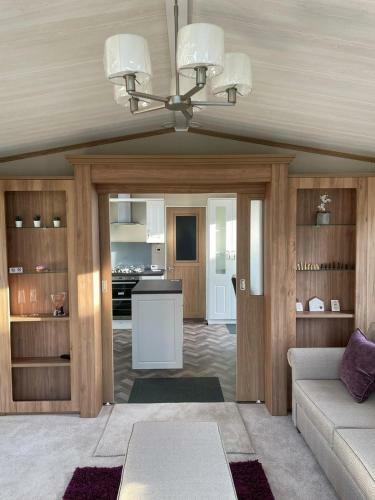 Bakers Lodge With Hot Tub