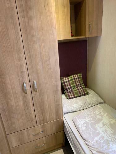 32 Dayven Lodge