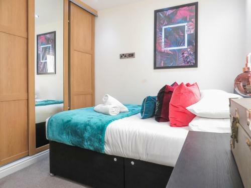 Tudors Esuites Four Bedroom House