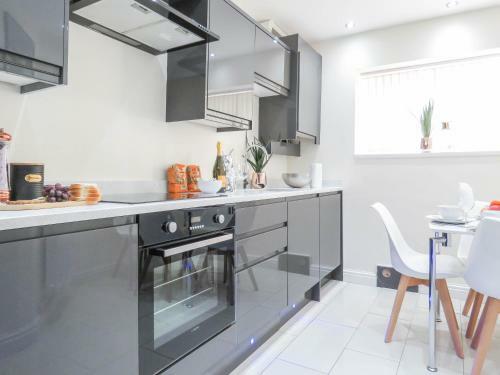 Tudors Esuites Four Bedroom House