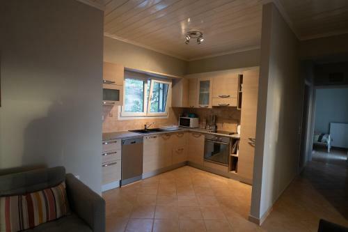 Private Villa's In Nw Corfu With Pool