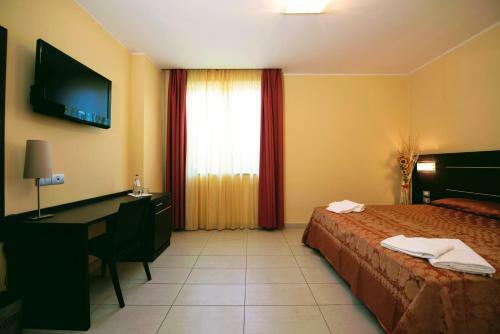 Hotel Letizi�