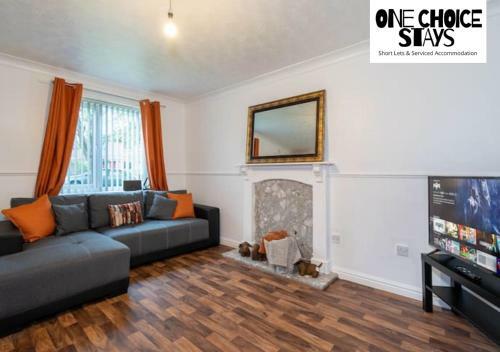 Perfect For Families And Contractors- Near Digbeth