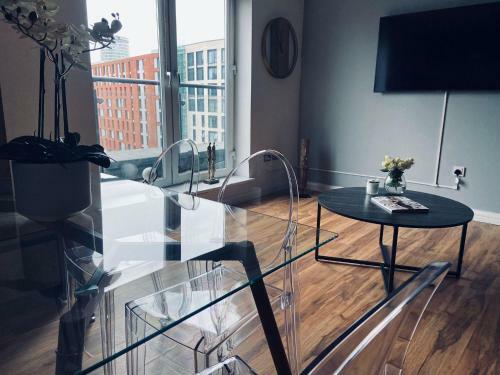 Apartamento 2 Bedroom Penthouse City View