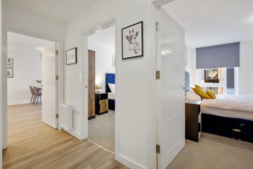 Central Birmingham 2 Bed Apartment With Balcony