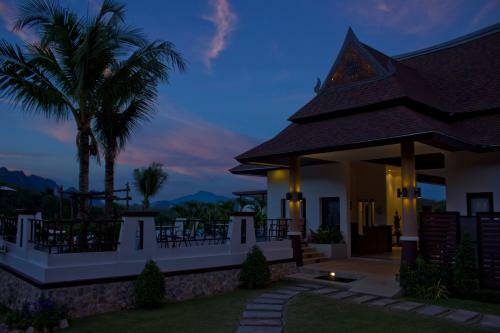Hotel Leelawadee Garden Resort