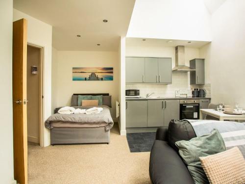 Appealing Studio In Bradford Near Forster Square Retail Park