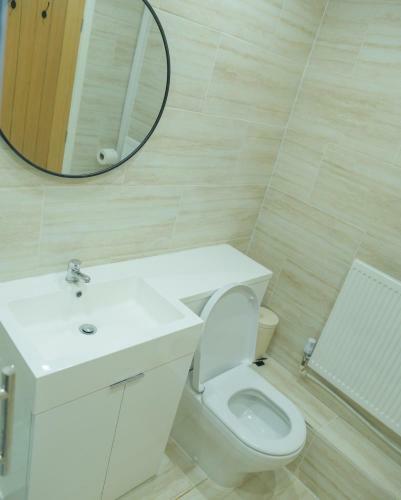 Inviting 1-bed House In Bradford