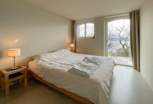 Villa Traumhaftes Ferienhaus Mit See- Und Alpenblick