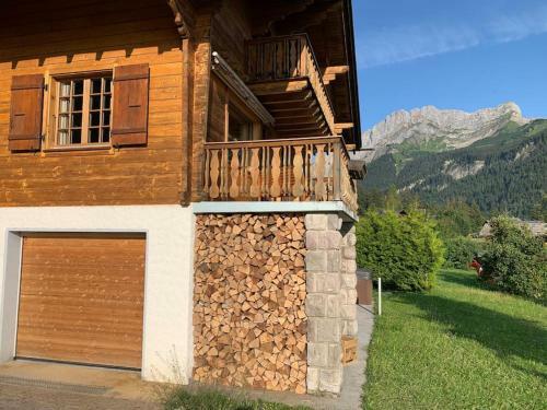 Chalet La Chamoissette With Panoramic Views