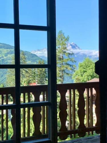 Chalet La Chamoissette With Panoramic Views