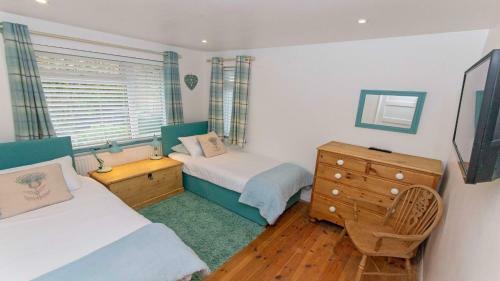 Hillis Braunton Sleeps 8 With Hot Tub Option