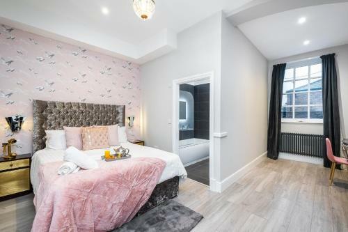 Corporate & Contractor Short Stay Accommodation By King Square Apartments