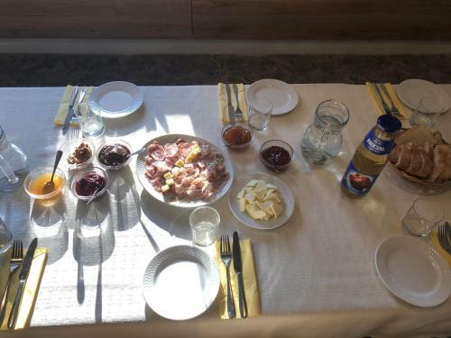 Hostal Farm Stay ?urej