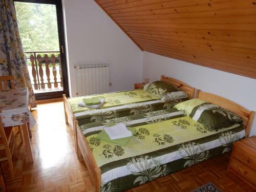 Apartments And Rooms Kravanja