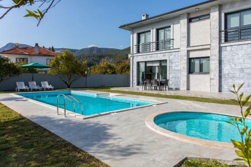 Villa Tanem Atakoy Daily Weekly Rentals